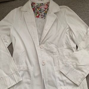 Koi lab coat